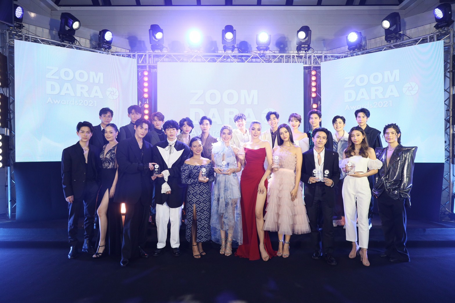 งไม่หยุด!!! “GMMTV” กวาด 3 รางวัล “ZOOMDARAAwards 2021” 